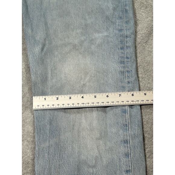 Levis 501 Jeans Women W33 L32 Button Fly Light Blue Denim Slight Taper - Picture 10 of 16